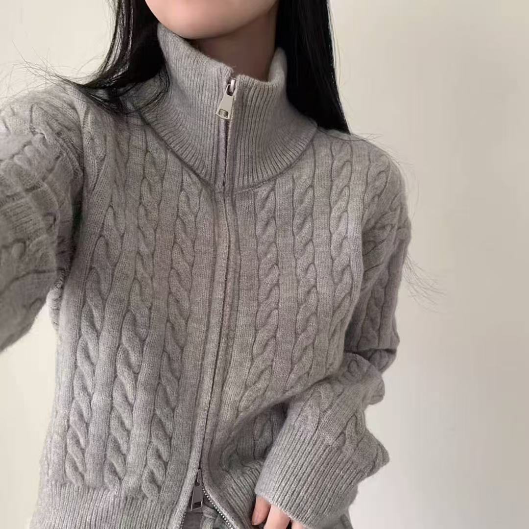 White Cable-Knit Zip Cardigan